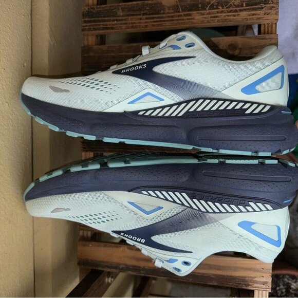 BROOKS RUNNING ADRENALINE GTS 23 Wmns US 10 Shoes Sneakers Limited Edition Blue - Picture 10 of 12